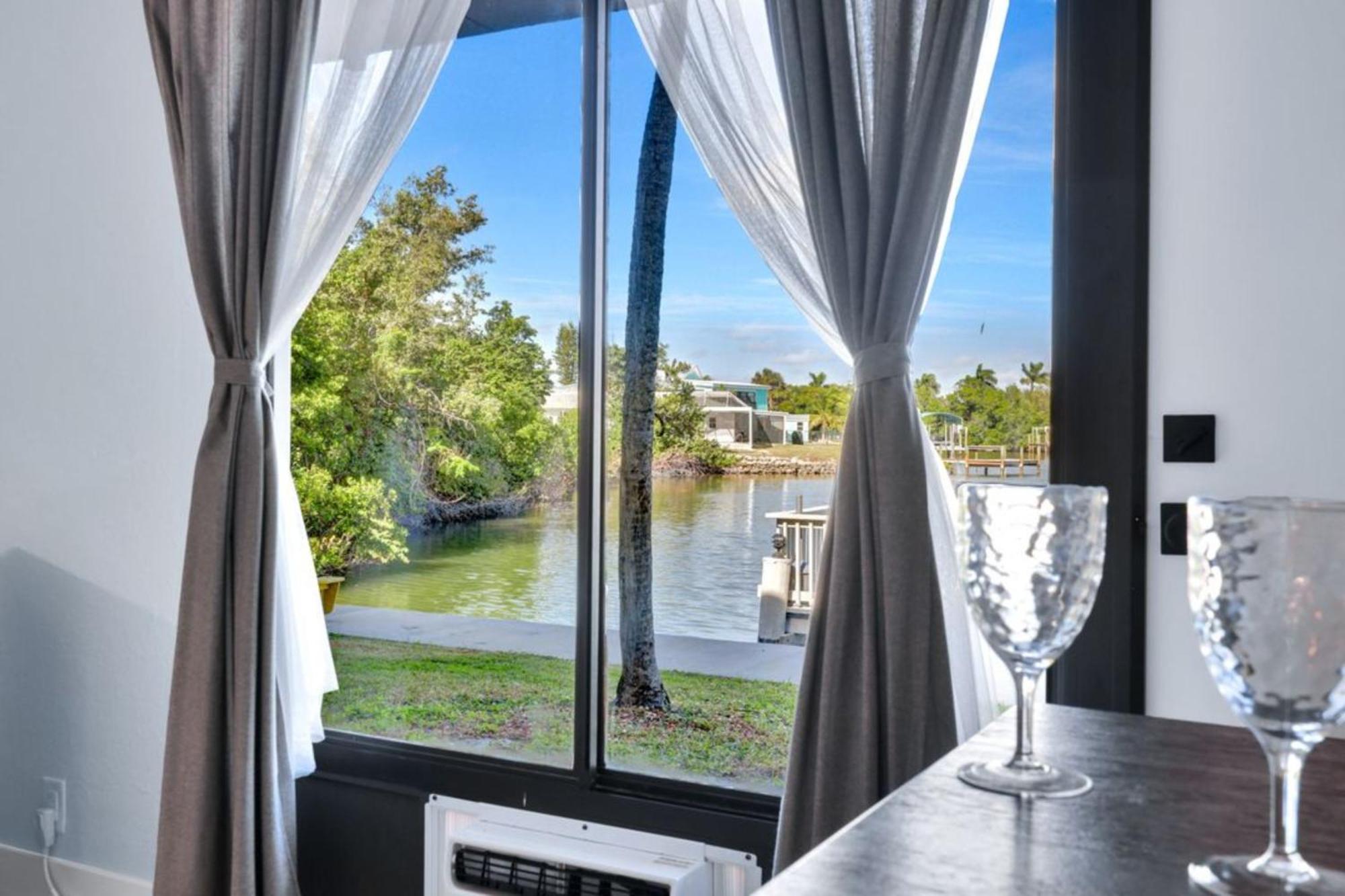 Apartamento Waterfront - Isles Of Capri - Island Retreat - Marco Island - North Naples Exterior foto